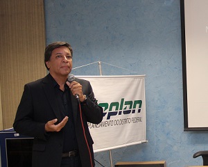 P Futuro 17-10-03 02